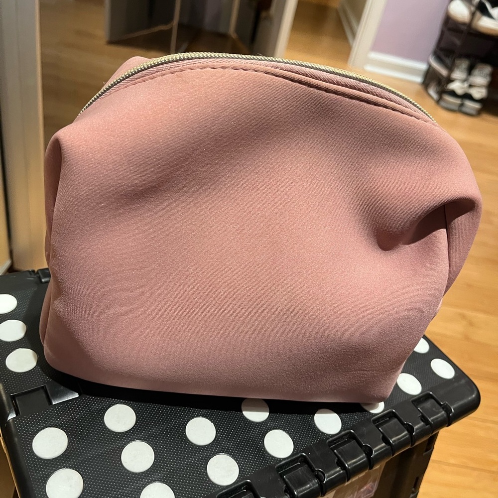 Makeup bag